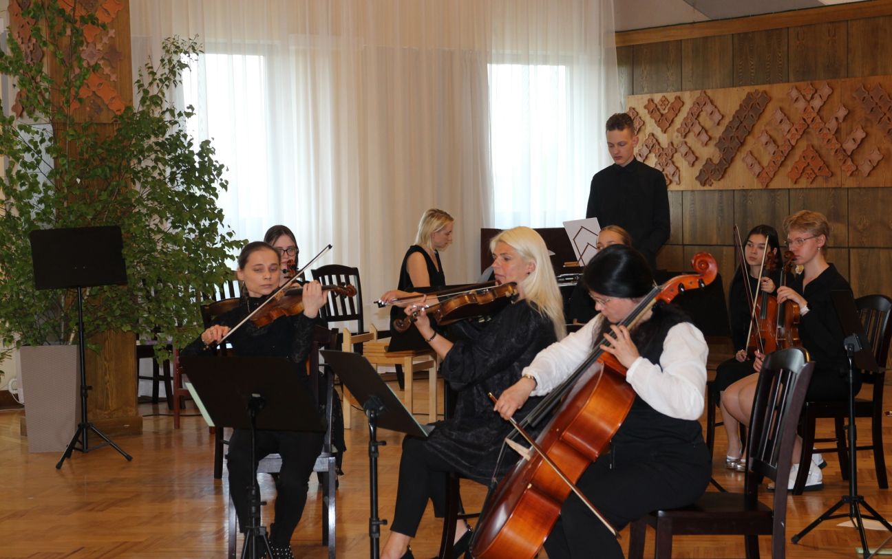 Izskanējis mūzikas skolu koncerts Viesītē