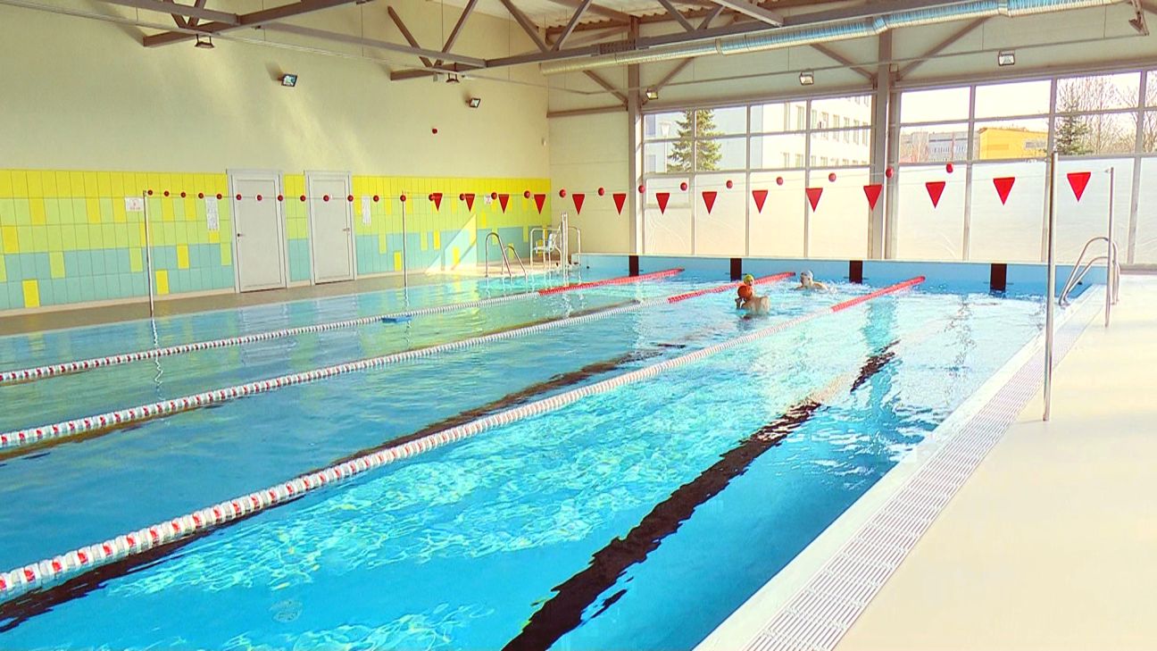 Īstenotas peldēšanas nodarbības Jēkabpils skolu bērniem