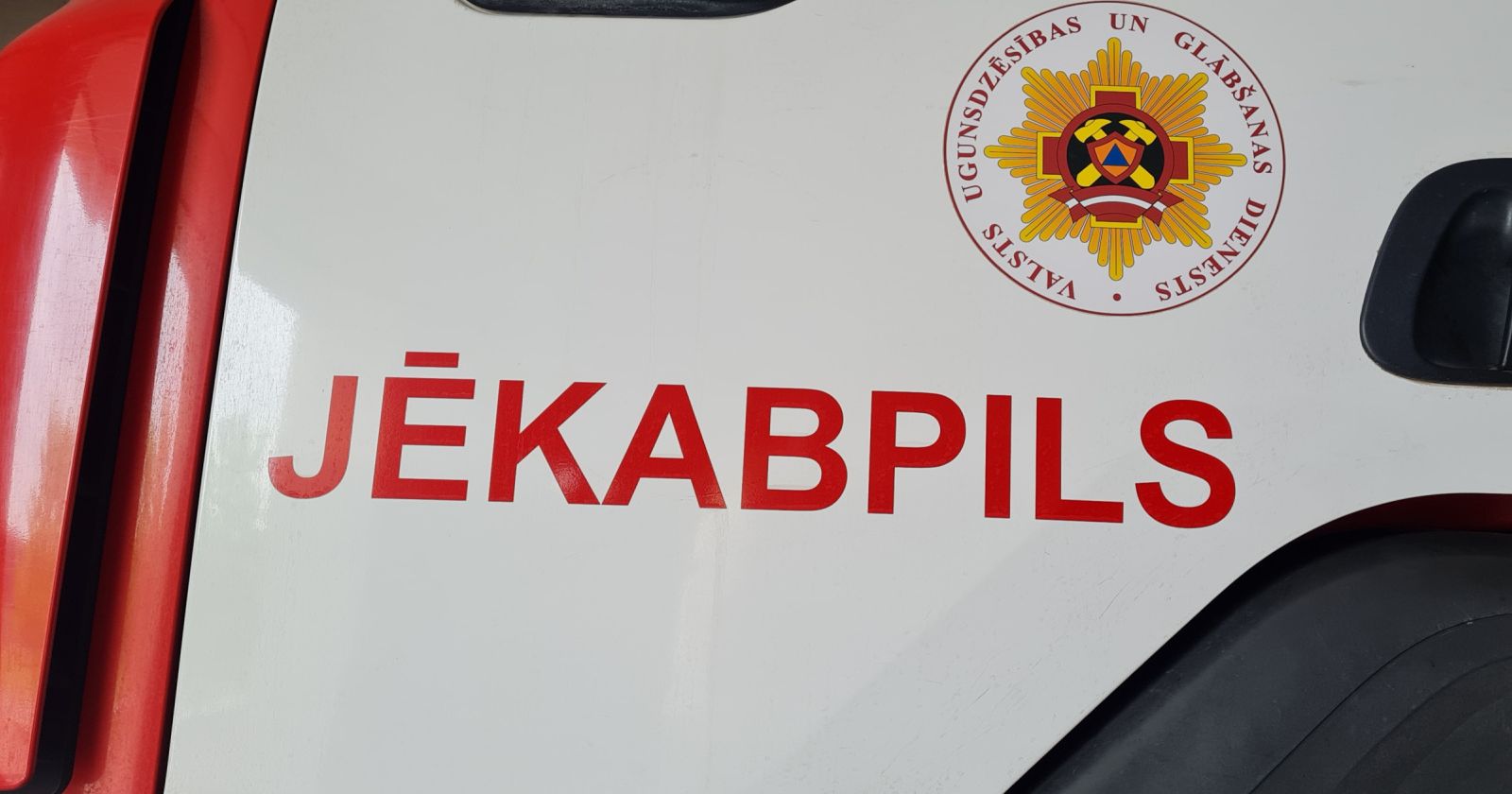 Nedēļas nogalē Jēkabpilī &ndash; divi ugunsgrēki un degvielas noplūde