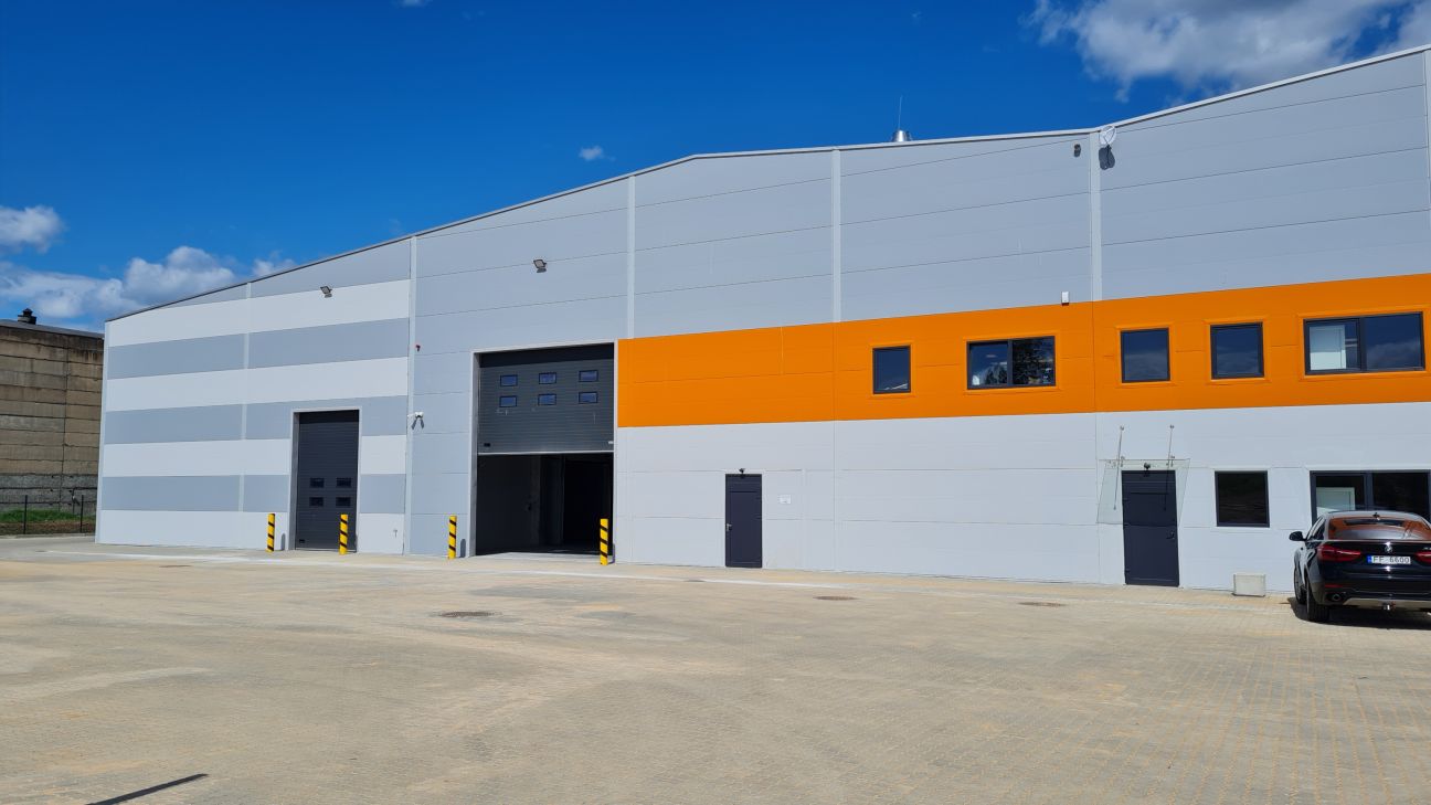 Jēkabpilī atklāj jaunu ražošanas ēku