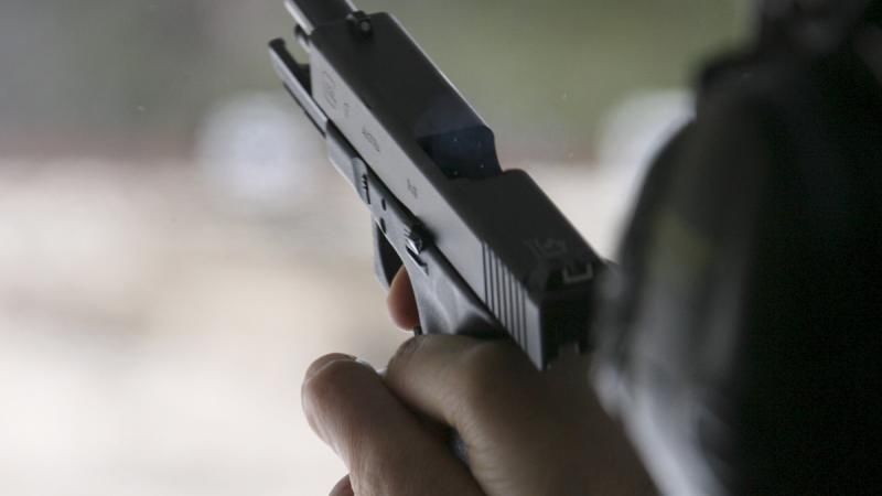 Policija aicina gāzes ieroču īpašniekus pārbaudīt savu ieroču atļauju termiņu