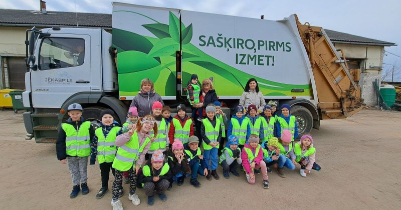 Noslēgusies izglītojo&scaron;o pasākumu programma skolēniem &ldquo;Es i zaļ&scaron;&rdquo;