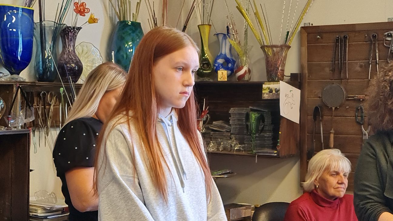 Viena no konkursa “Stikla iecere” laureātēm – Līvānu mūzikas un mākslas skolas audzēkne