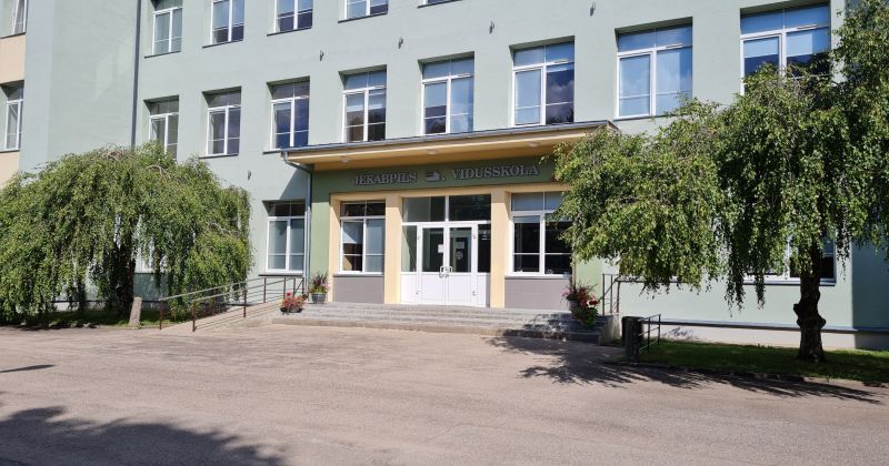 Reforma paredz Jēkabpils novadā saglabāt trīs vidusskolas; pa&scaron;valdība plānu neatbalsta