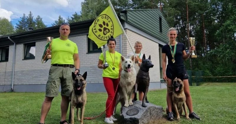 Kinoloģiskais klubs &ldquo;Lū&scaron;u ķepas&rdquo; no Lietuvas pārved trīs medaļas