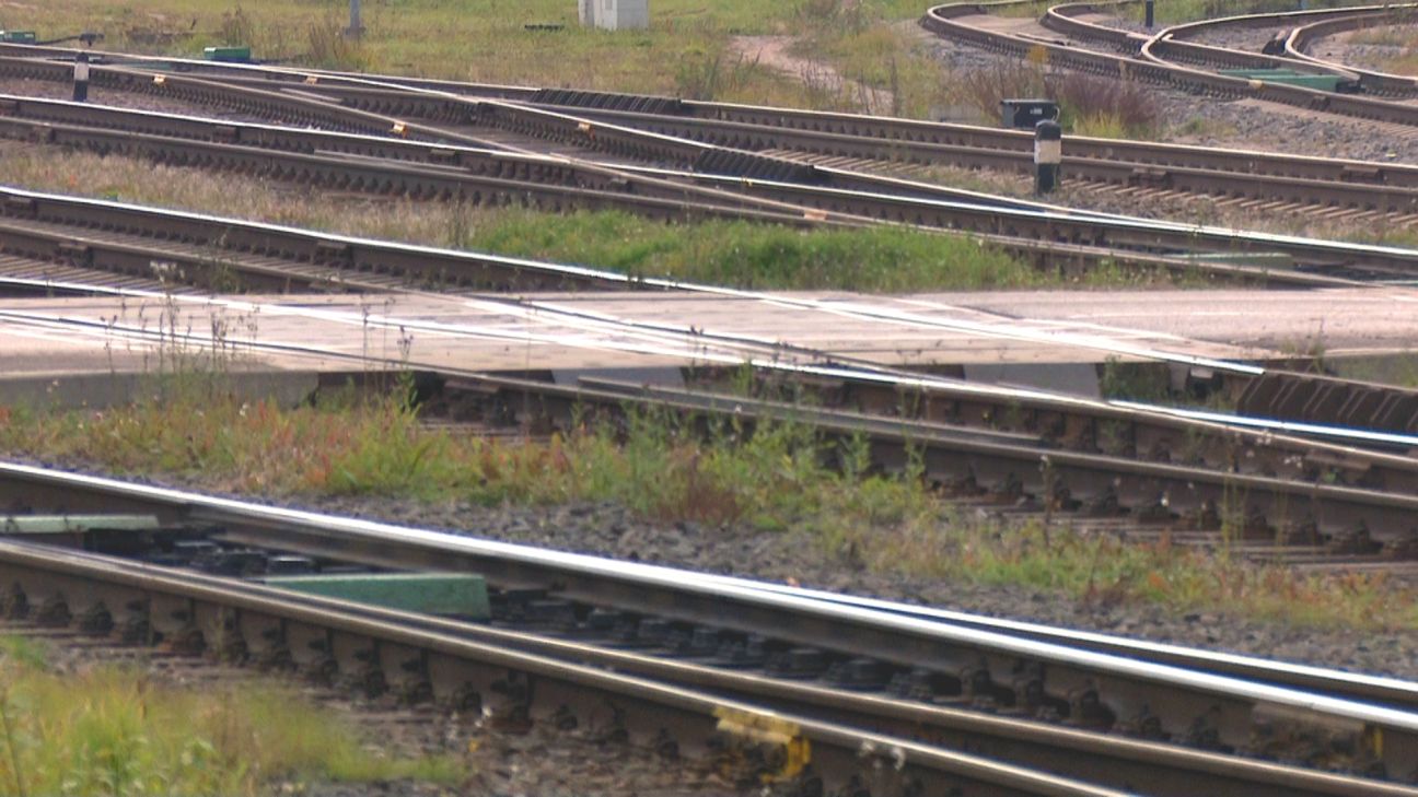 Traucējumu dēļ slēgtas vairākas automātiskās dzelzceļa pārbrauktuves posmā Daugavpils-Krustpils un Rēzekne-Daugavpils