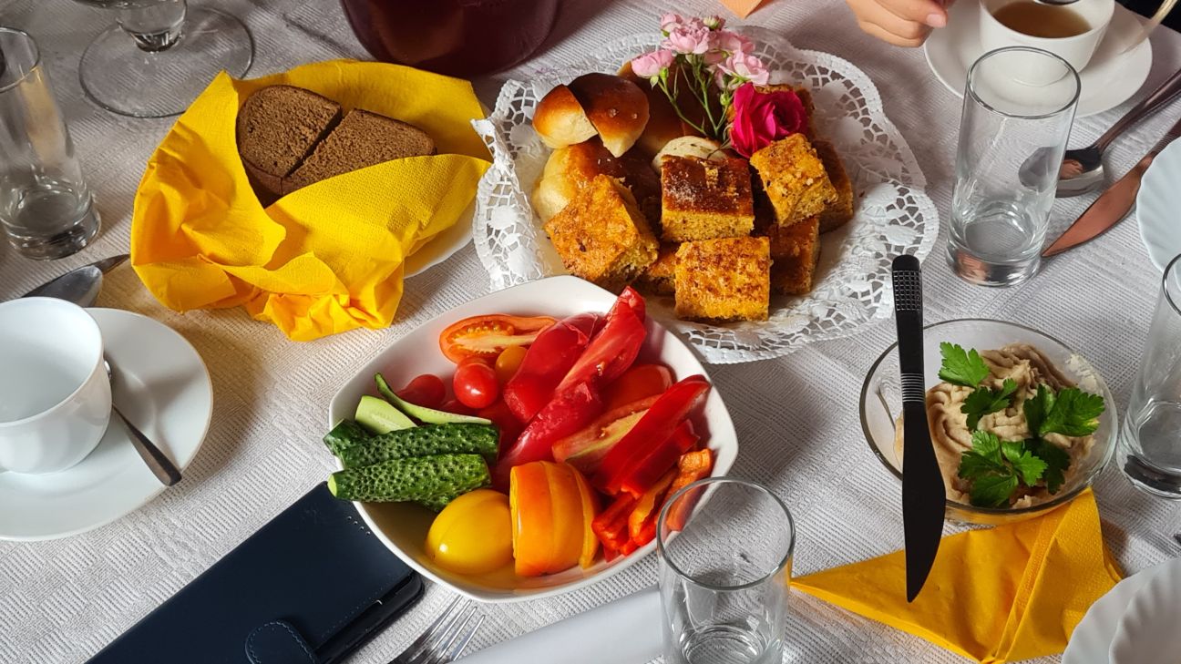 Jēkabpils vecticībnieki prezentē gavēņa ēdienus Mājas kafejnīcu dienās