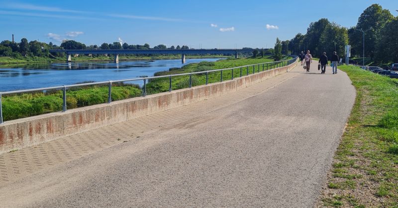 Jēkabpils aizsargdambja stiprinā&scaron;anas izmaksas palielinātas par 4,3 miljoniem eiro