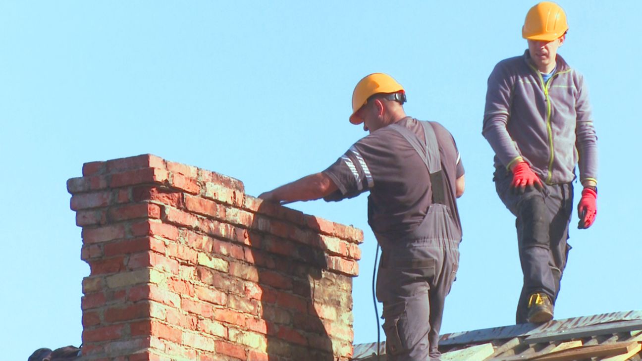 Divās Jēkabpils daudzdzīvokļu mājās veic remontu, izmantojot aizdevumu