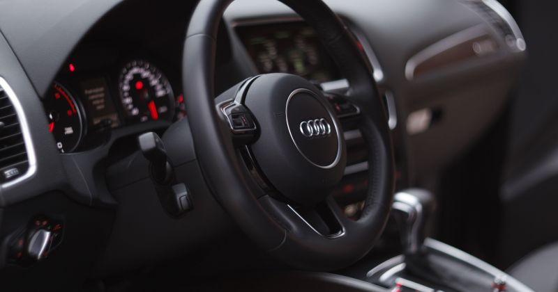 Jēkabpilī ceļu satiksmes negadījumā iesaistītas trīs automa&scaron;īnas