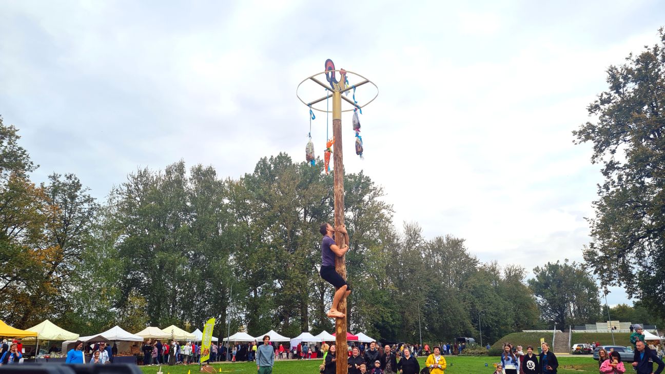 Krāšņi aizvadīts Miķeļdienas gadatirgus Jēkabpilī