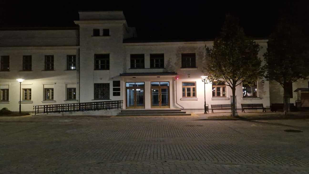 Vairākas stundas skan signalizācija Jēkabpils Tautas nama ēkā