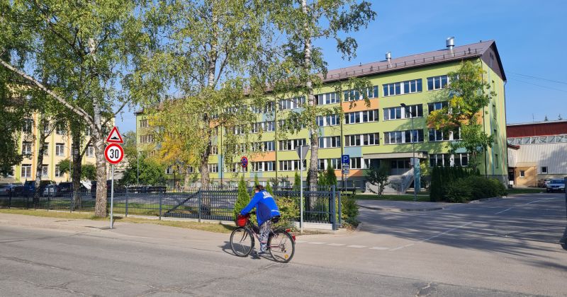 Ap 300 Latvijas skolu saņēmu&scaron;as draudus, tostarp divas skolas Jēkabpils novadā