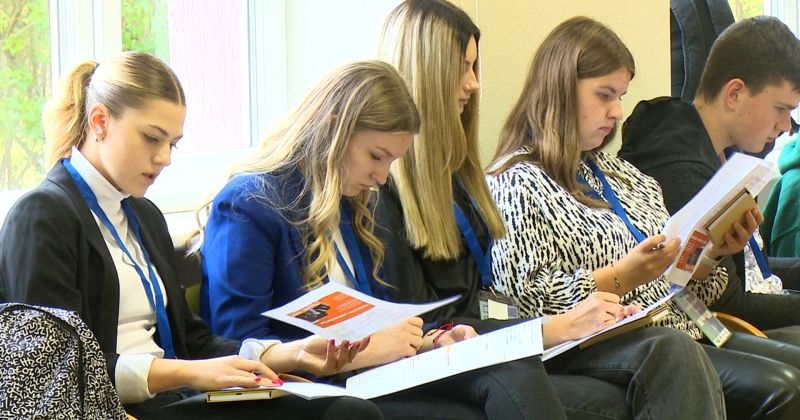 Salā uz forumu pulcējas Jēkabpils novada jaunie&scaron;i