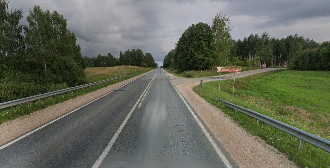 Uz šosejas pie Likteņdārza samazinās atļauto braukšanas ātrumu un aizliegs apdzīt