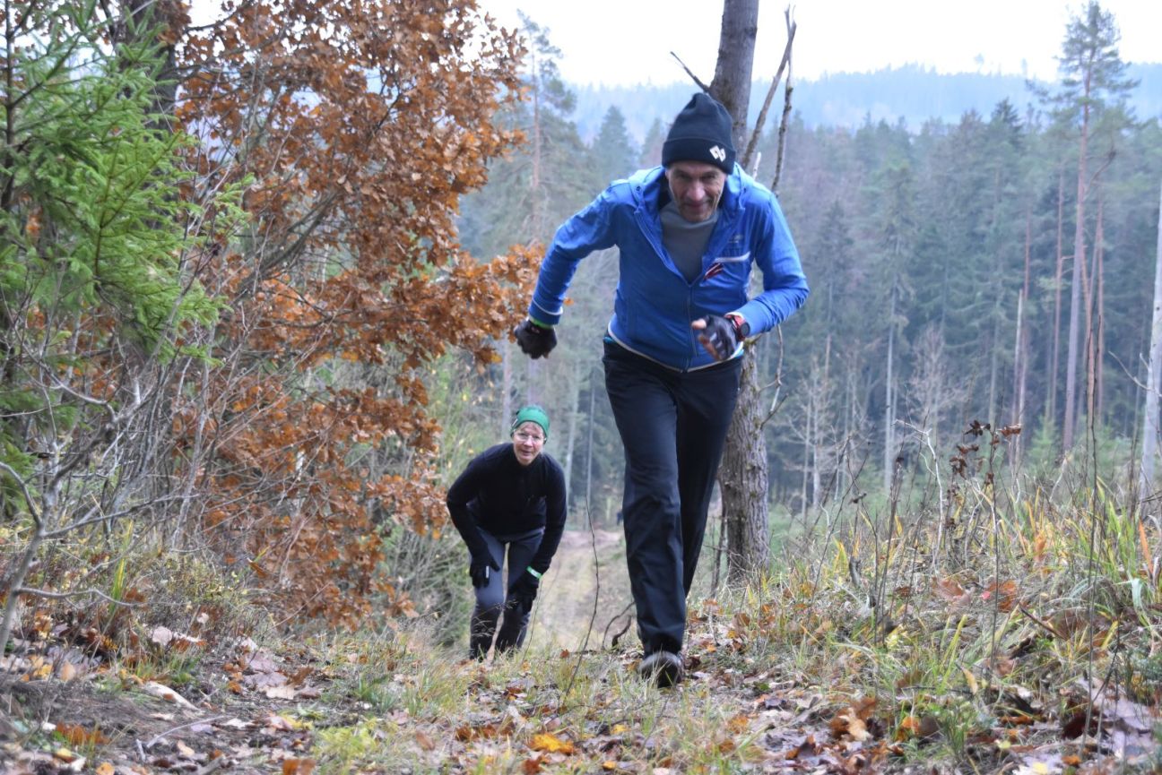 Sūnu kalnus dodas iekarot 56 dalībnieki