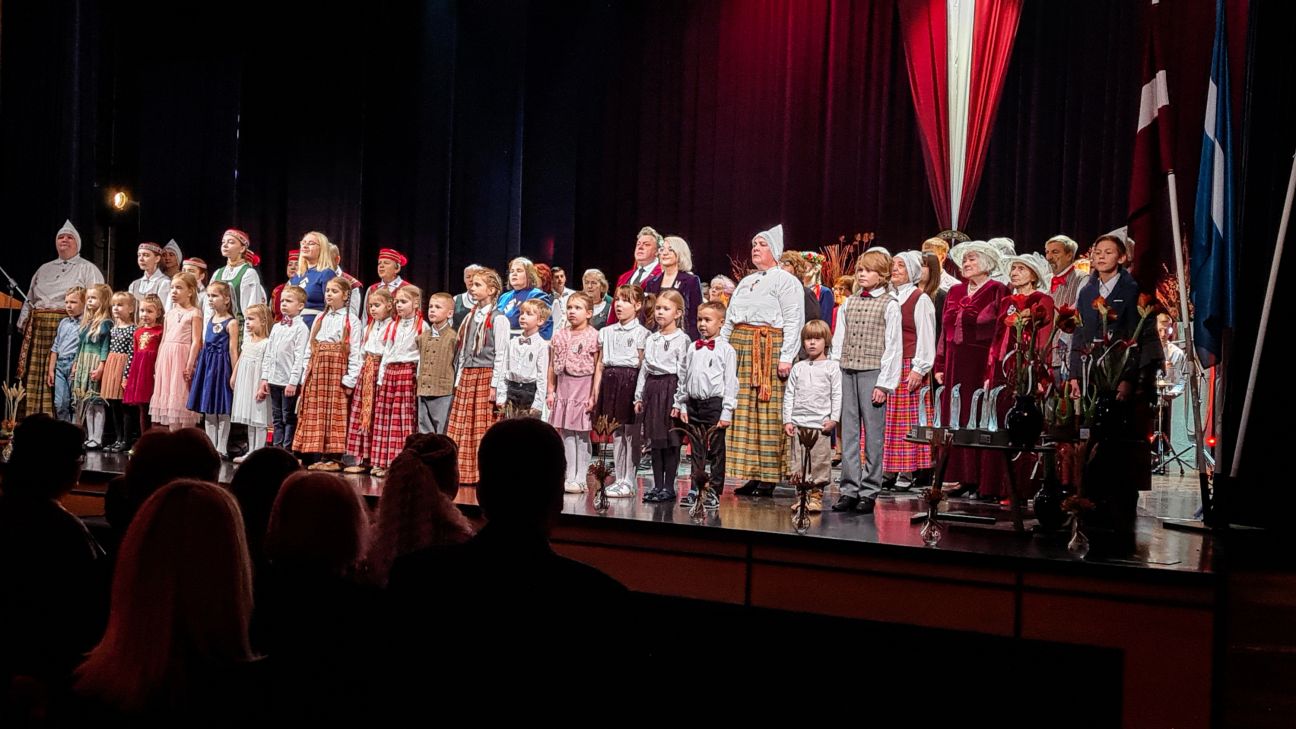 Līvānos nosvinēta Latvijas 105.dzimšanas diena