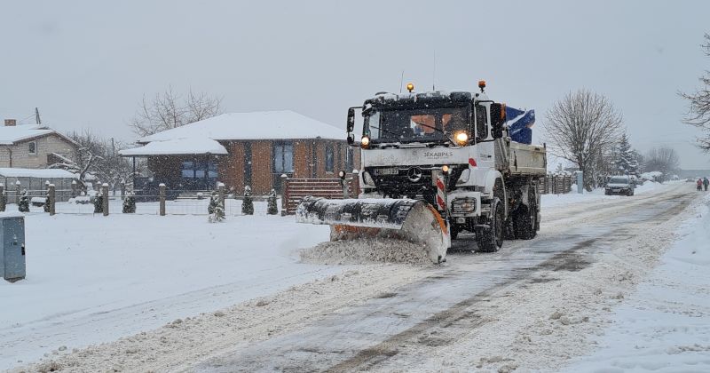 Naktī uz ceturtdienu gaidāms stiprs sniegputenis, lietus un vētra