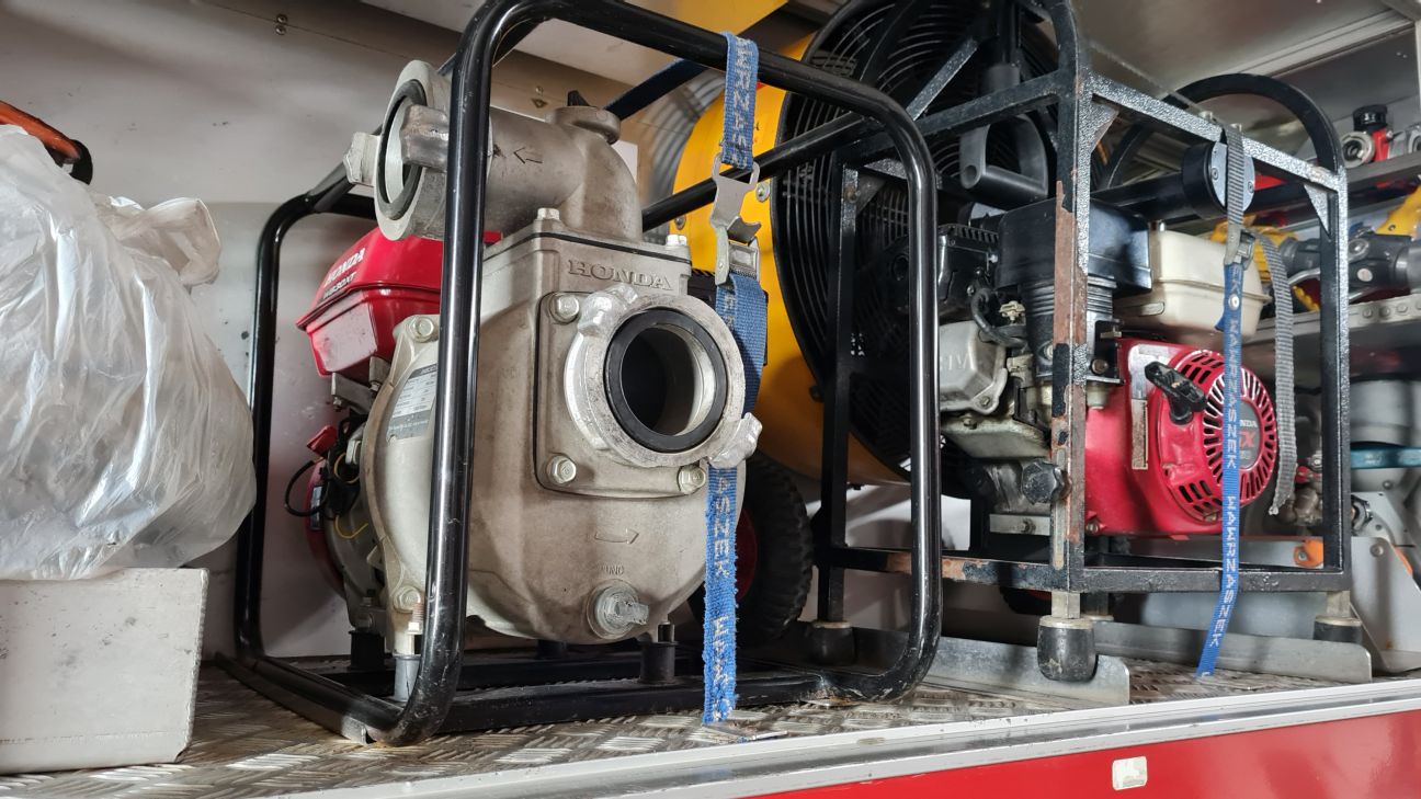 Staburaga pagastā – auto sadursme ar meža zvēru