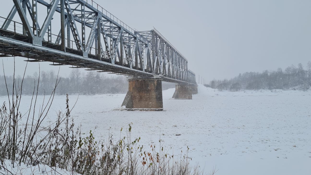 Vairākos Daugavas posmos ir ledus sablīvējumi, bet Jēkabpilī situācija mierīga