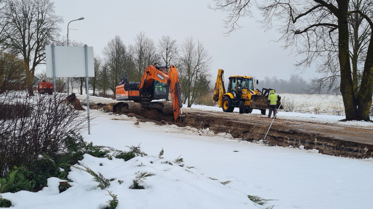 Pļaviņās sākti Daugavas ielas būvdarbi