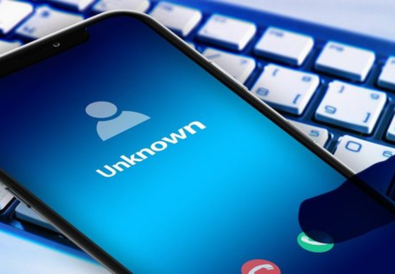 Valsts ieņēmumu dienests brīdina par krāpniekiem