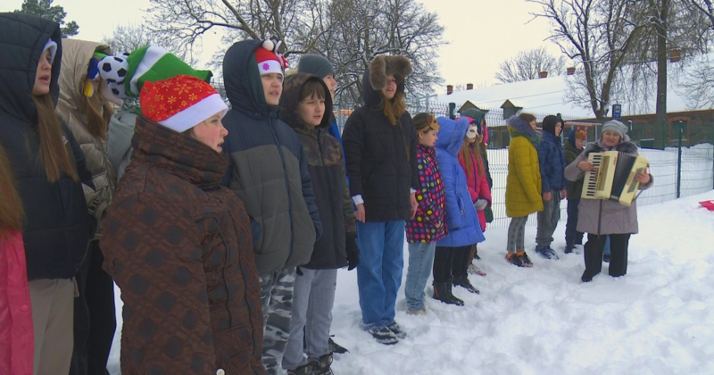 Krustpils pamatskolā tur godā tradīcijas un svin Meteņus 