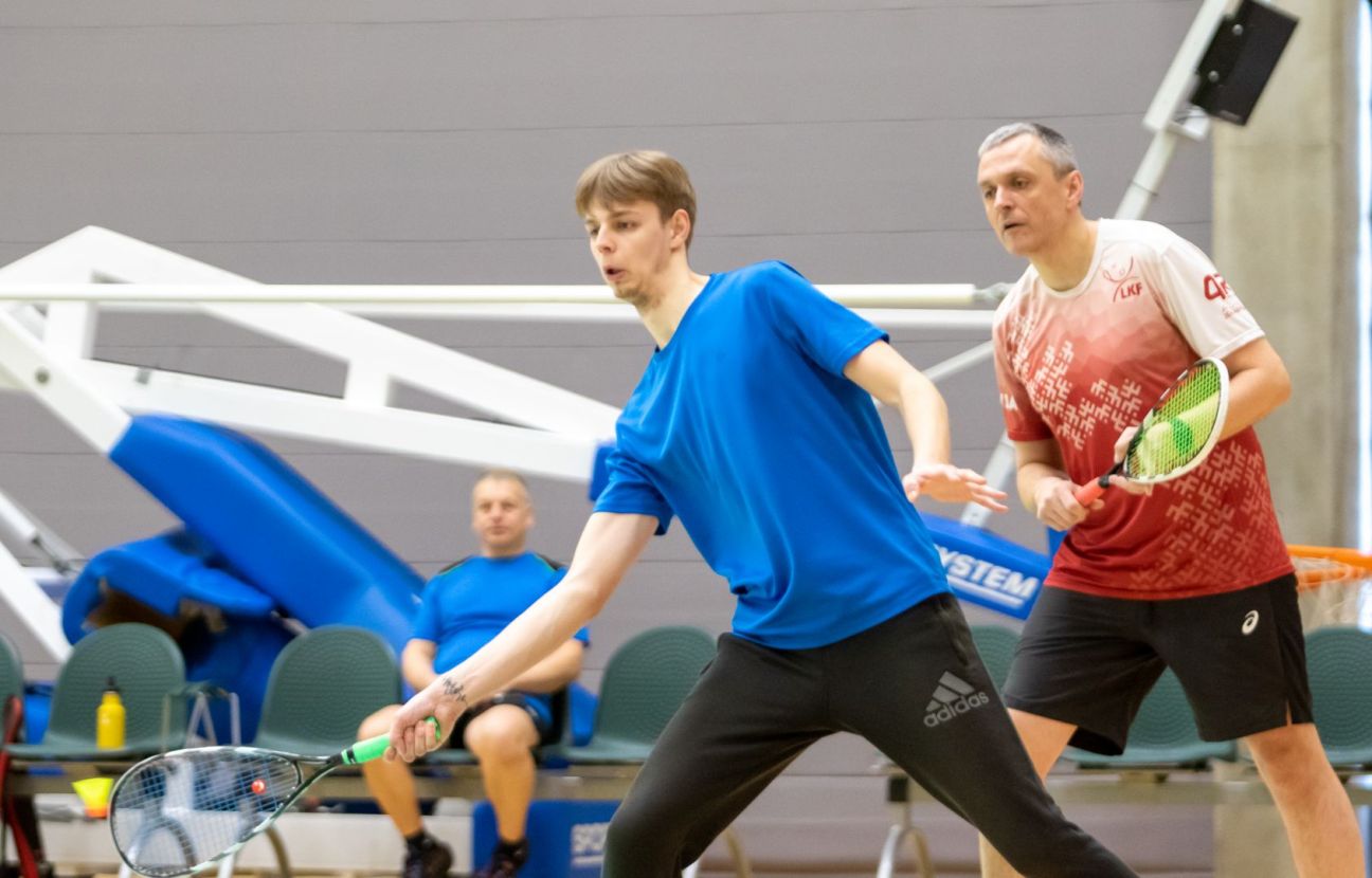 Norisinājusies “4R” kausa izcīņa krosmintonā