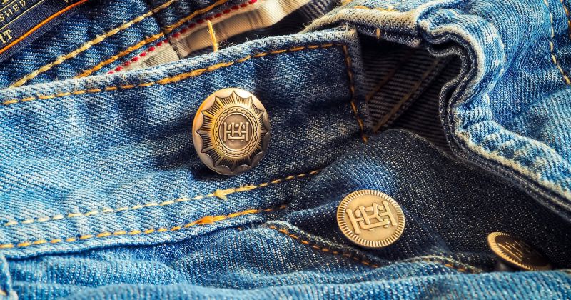 Jēkabpilī īsteno kampaņu &ldquo;Nodod vecos džinsus, lai top jaunas lietas!&rdquo;