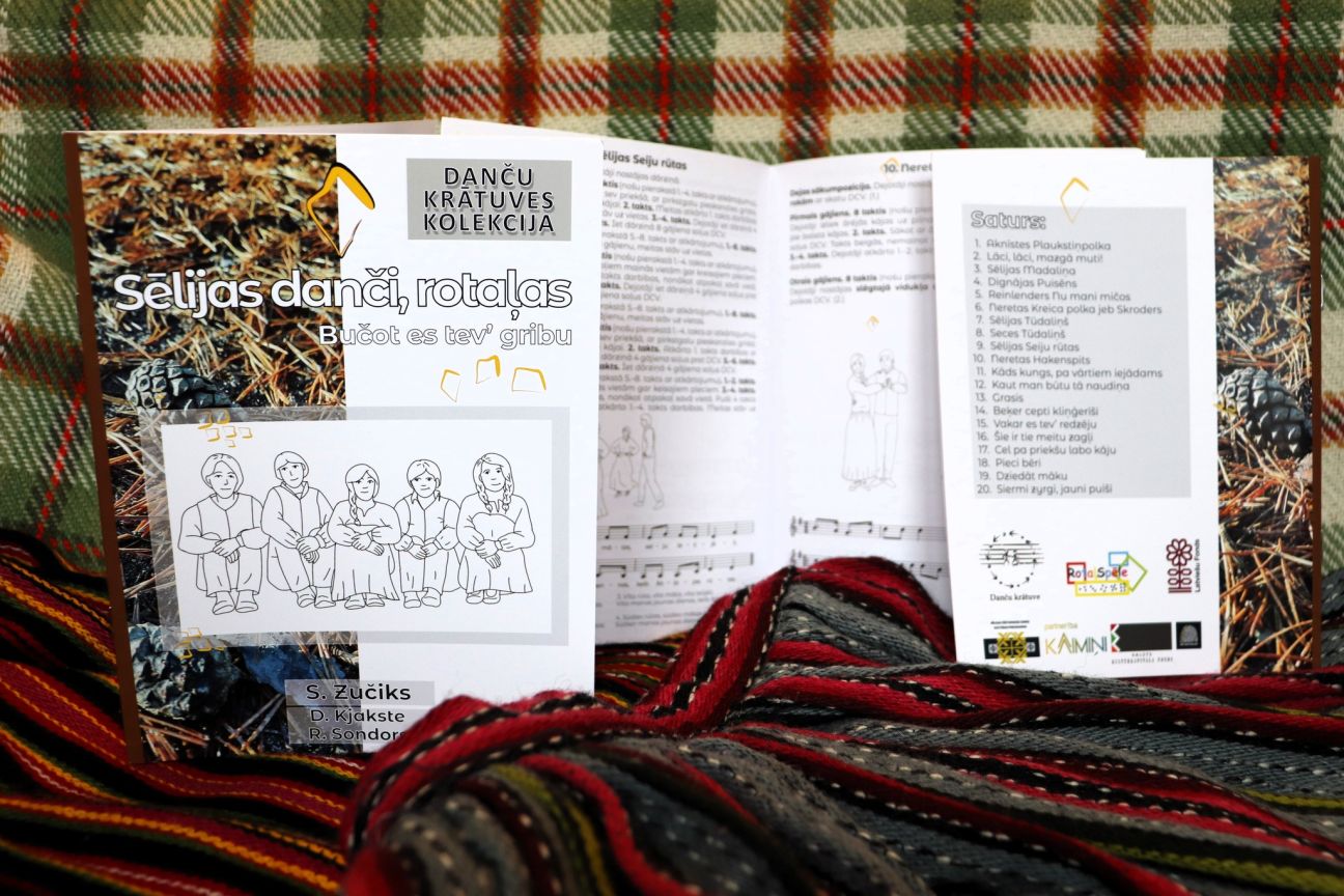 Izdota burtnīca “Sēlijas danči, rotaļas. Bučot es tev’ gribu”