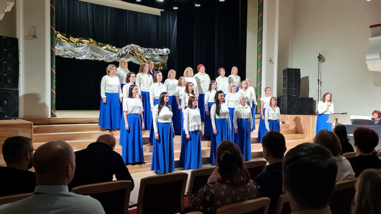 Svinīgi atklāts Jēkabpils Tautas nams