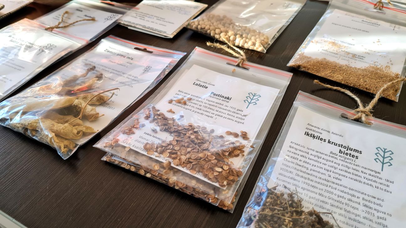 Līvānu novada Centrālajā bibliotēkā atklāj sēklu maiņas punktu