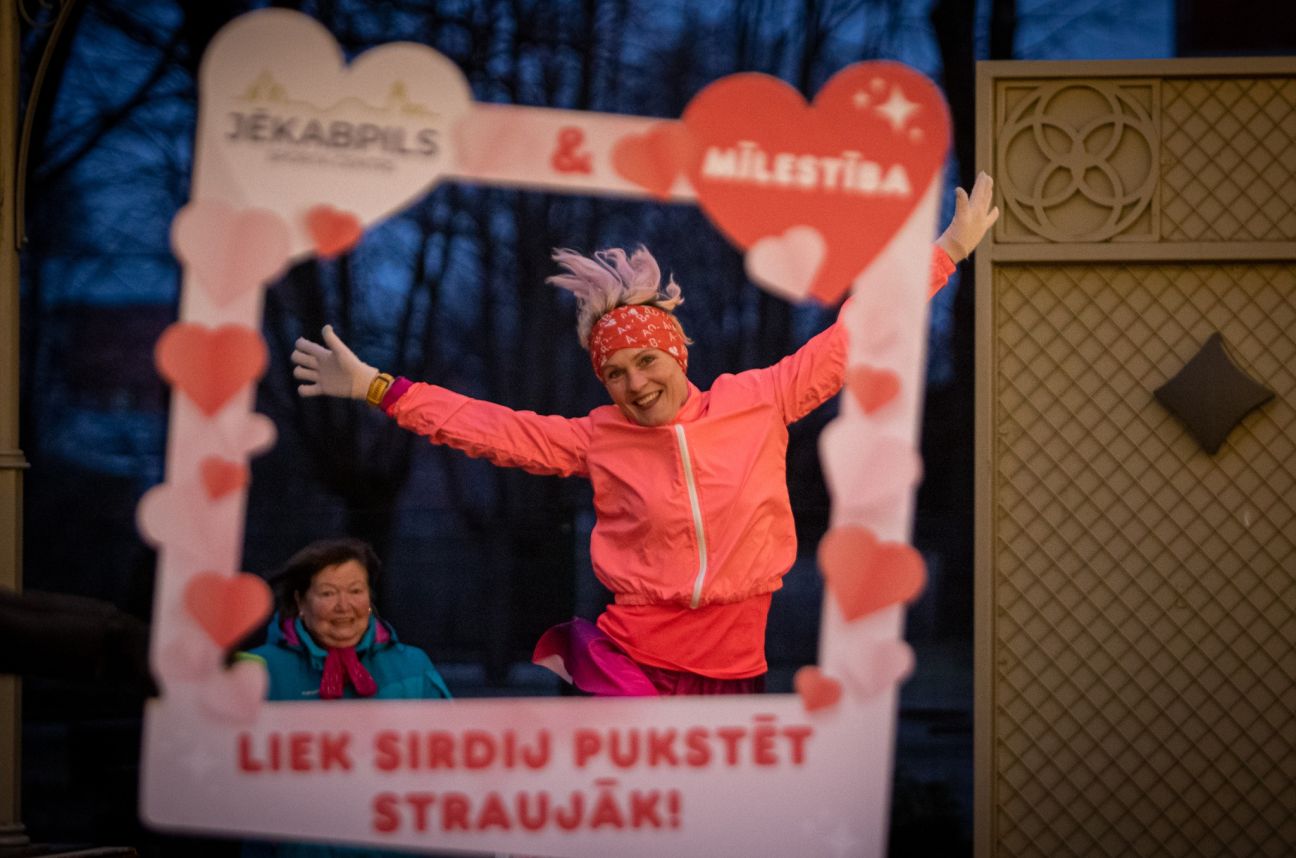 Jēkabpilī norisinās Sieviešu dienai veltīts skrējiens