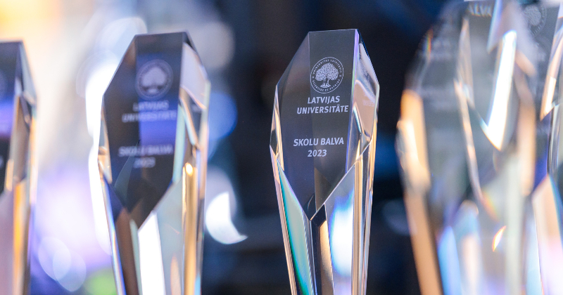 Jēkabpils un Līvānu skolas saņem godarakstus no Latvijas Universitātes