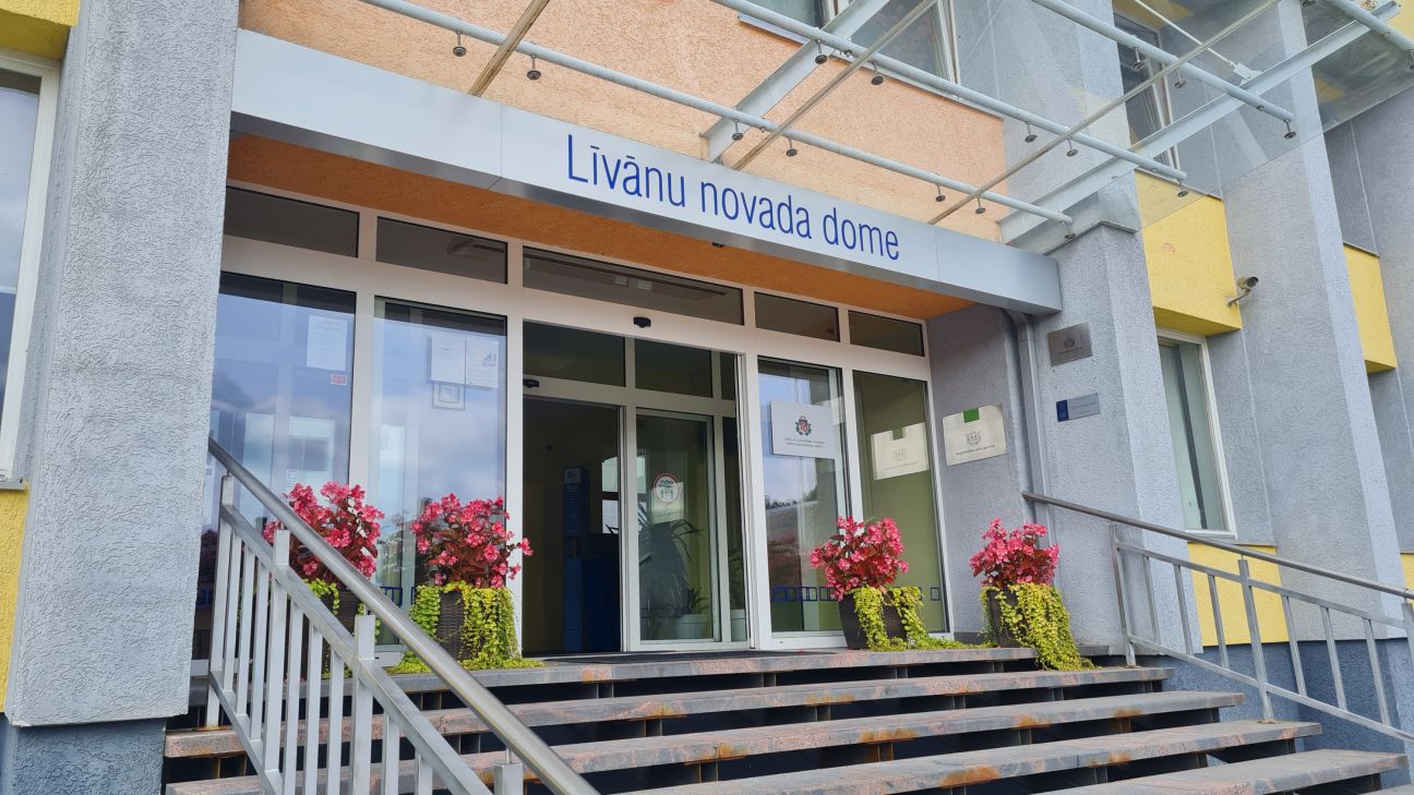 Līvānos izsludināta pieteikšanās darbam Administratīvajā komisijā