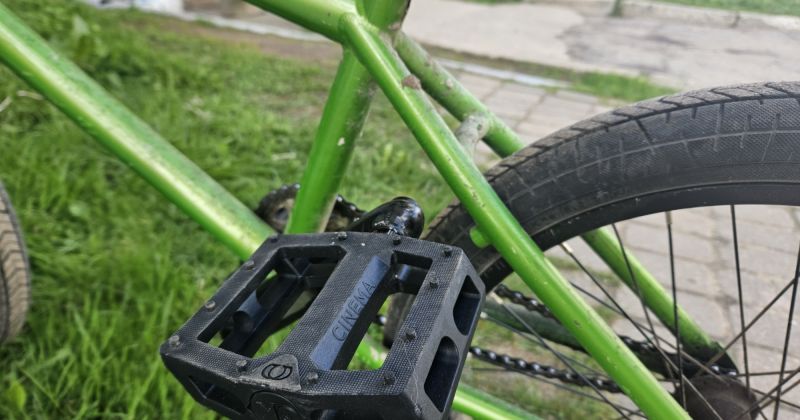 Pa&scaron;valdības policija stingrāk kontrolēs velo un elektroskūteru vadītājus