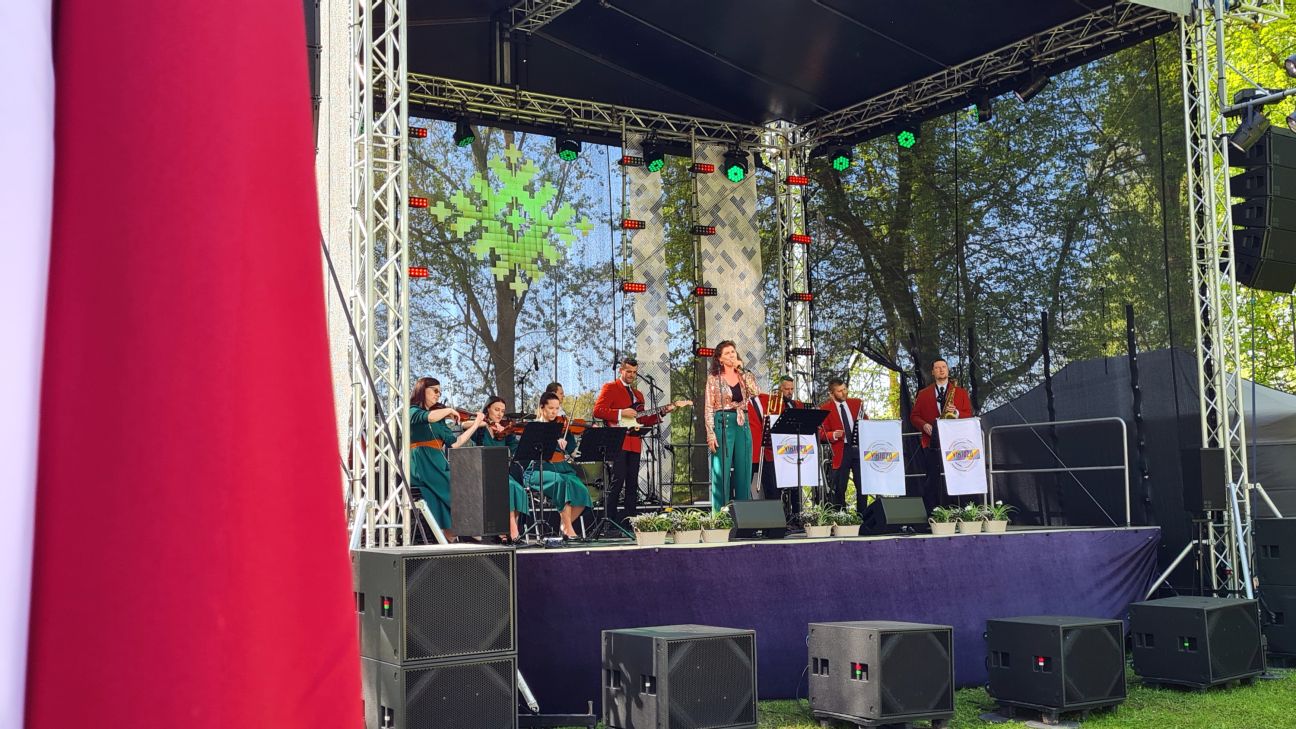 Jēkabpilī aizvadīta Latvijas Neatkarības atjaunošanas gadadiena