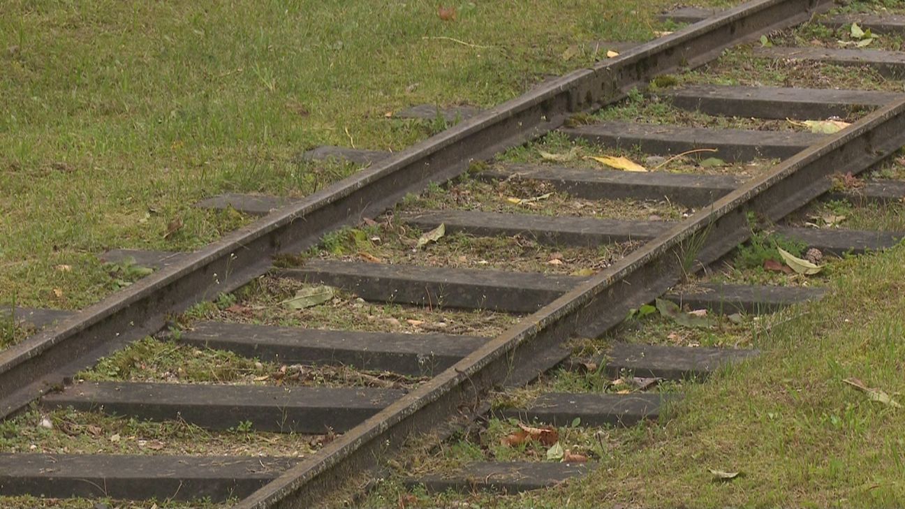  Iepazīsti šaursliežu dzelzceļa vēsturi velobraucienā!