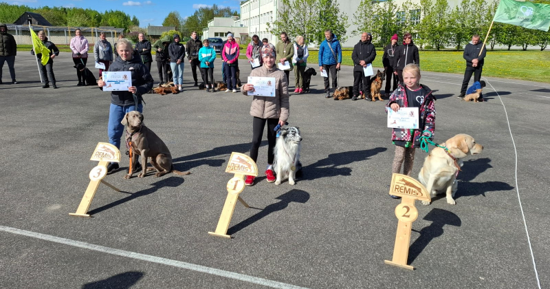 &ldquo;Lū&scaron;u ķepas&rdquo; četrkājainie sportisti gūst medaļas