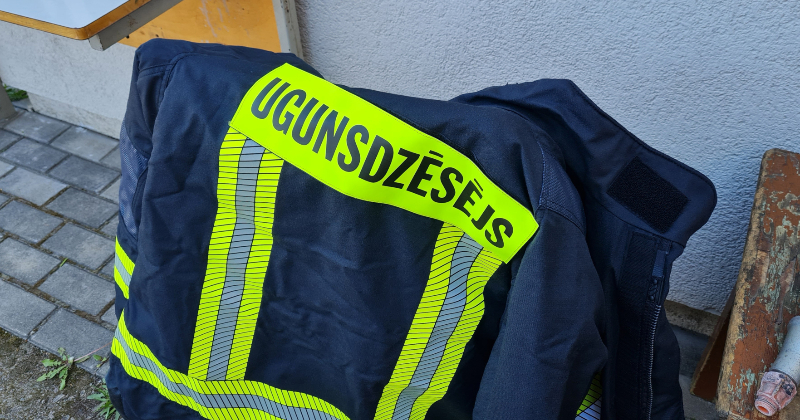 Jēkabpilī deg kūla un atkritumi