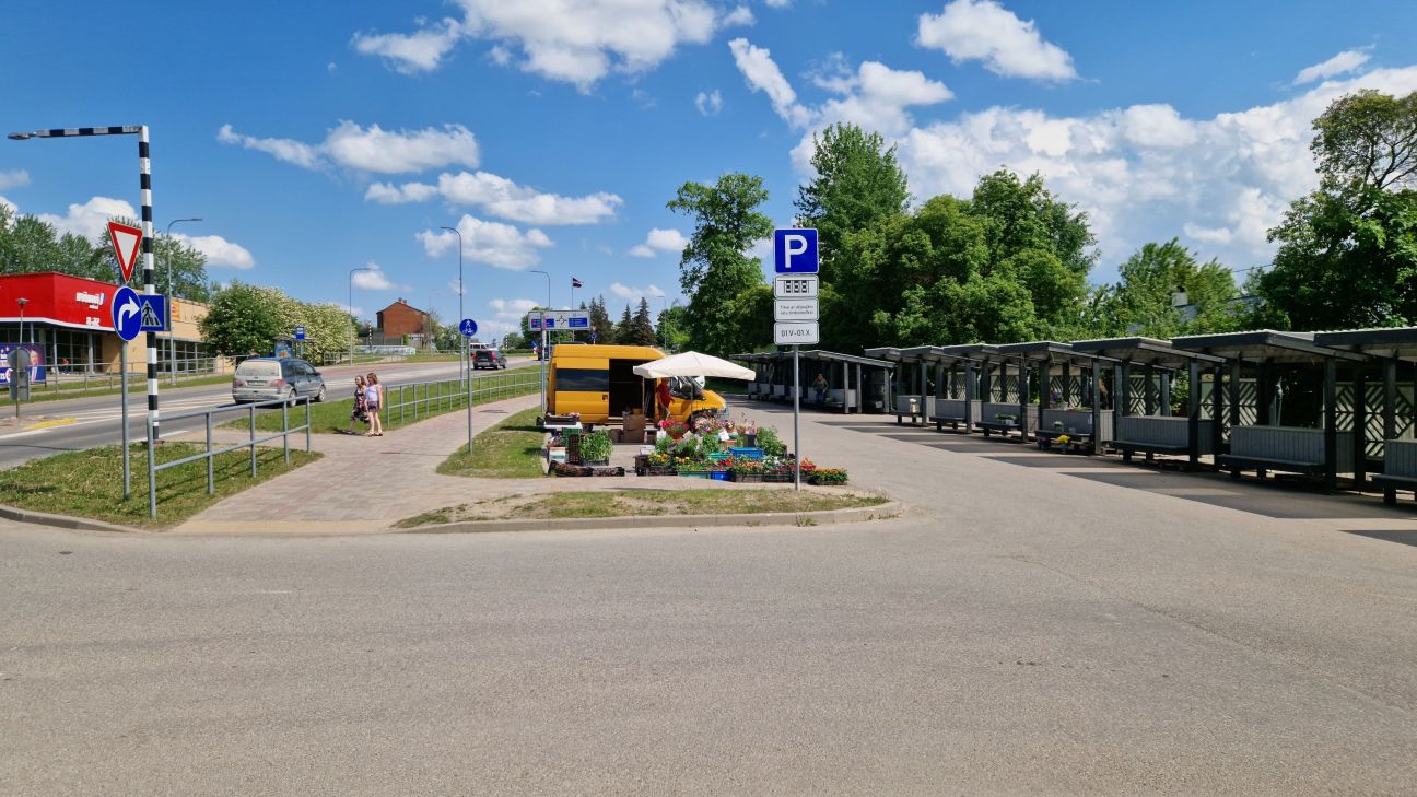 Jēkabpilī izvietotas papildu tirdzniecības vietas