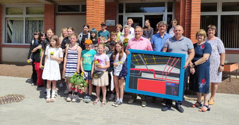 Viesītes komunālās pārvaldes telpās atklāta jaunie&scaron;u izstāde &ldquo;MIJIEDARBĪBA&rdquo;