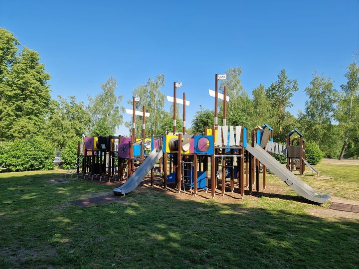 Līvānos uzsākti būvdarbi bērnu laukumā