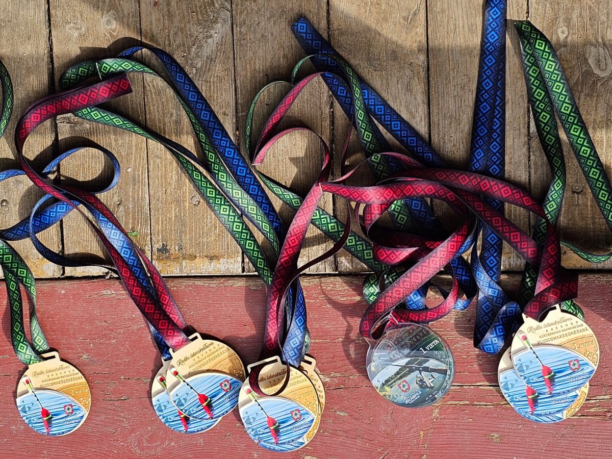 Radžu ūdenskrātuves makšķerēšanas sacensībās lielāko lomu gūst sieviete