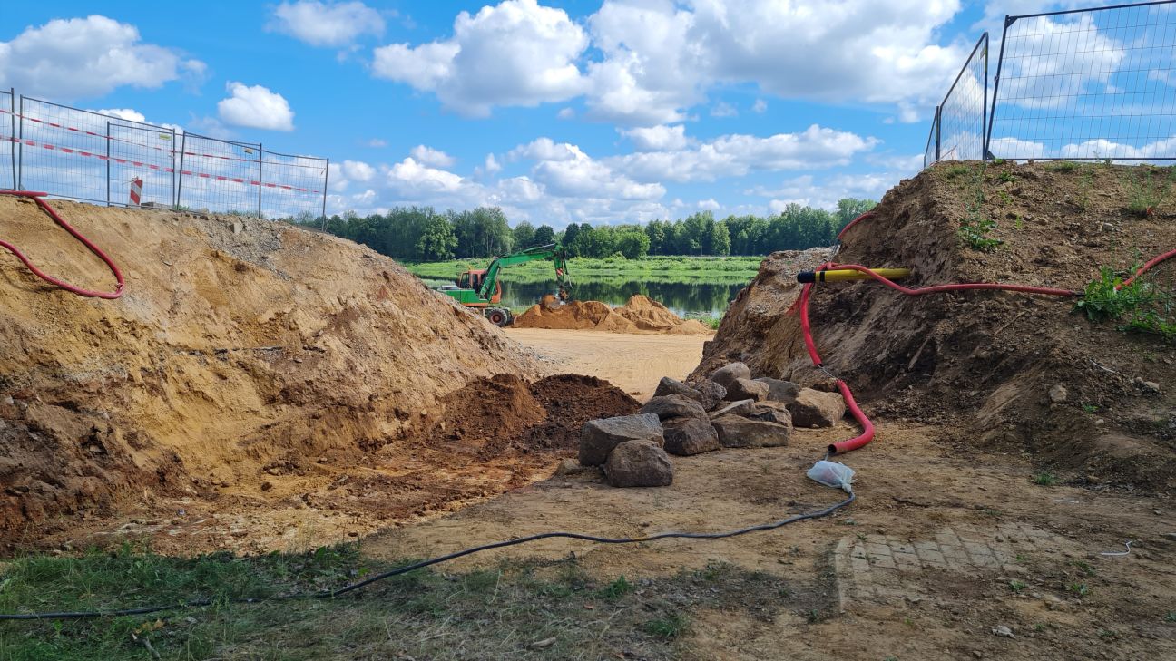 Jēkabpilī divos posmos norakts Daugavas aizsargdambis