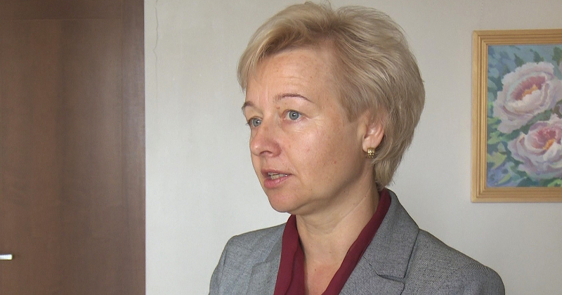 Līga Kļaviņa pauž neapmierinātību par centralizēto eksāmenu labo&scaron;anas kārtību