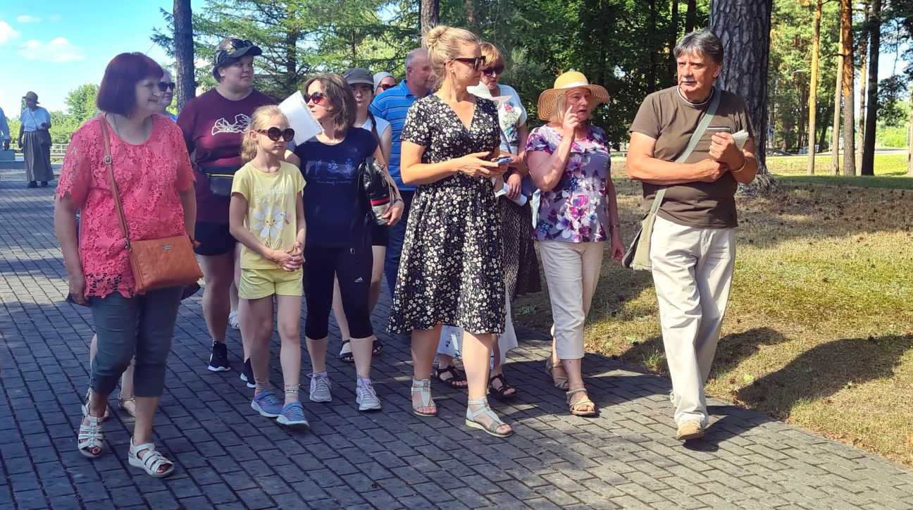 Līvānieši pārgājienā izzina pilsētas vēsturi