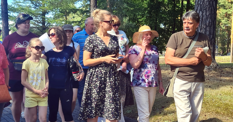 Līvānie&scaron;i pārgājienā izzina pilsētas vēsturi