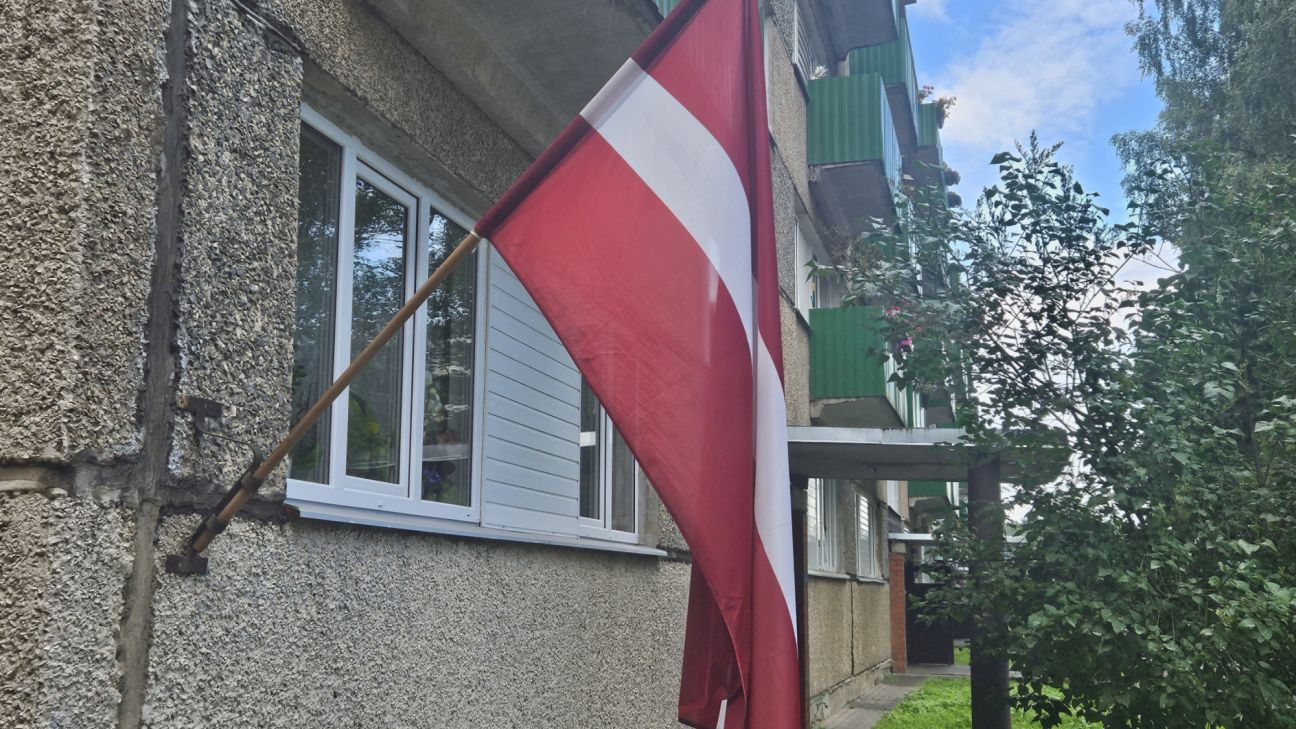 Jēkabpilī pilsētas svētku laikā jāpaceļ valsts karogs