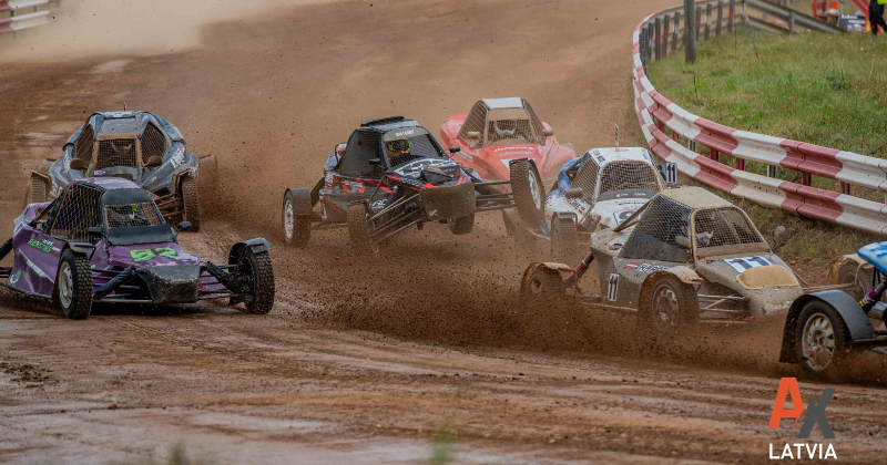 Kalna pagastā aizvadīts tre&scaron;ais Latvijas autokrosa čempionāta un kausa posms